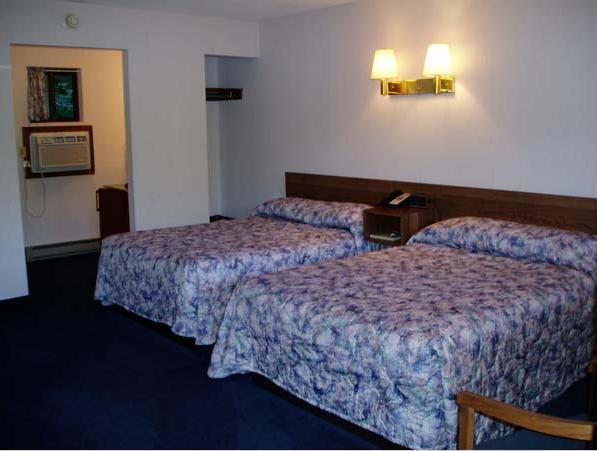 Tall Pines Motel Lake George Cameră foto